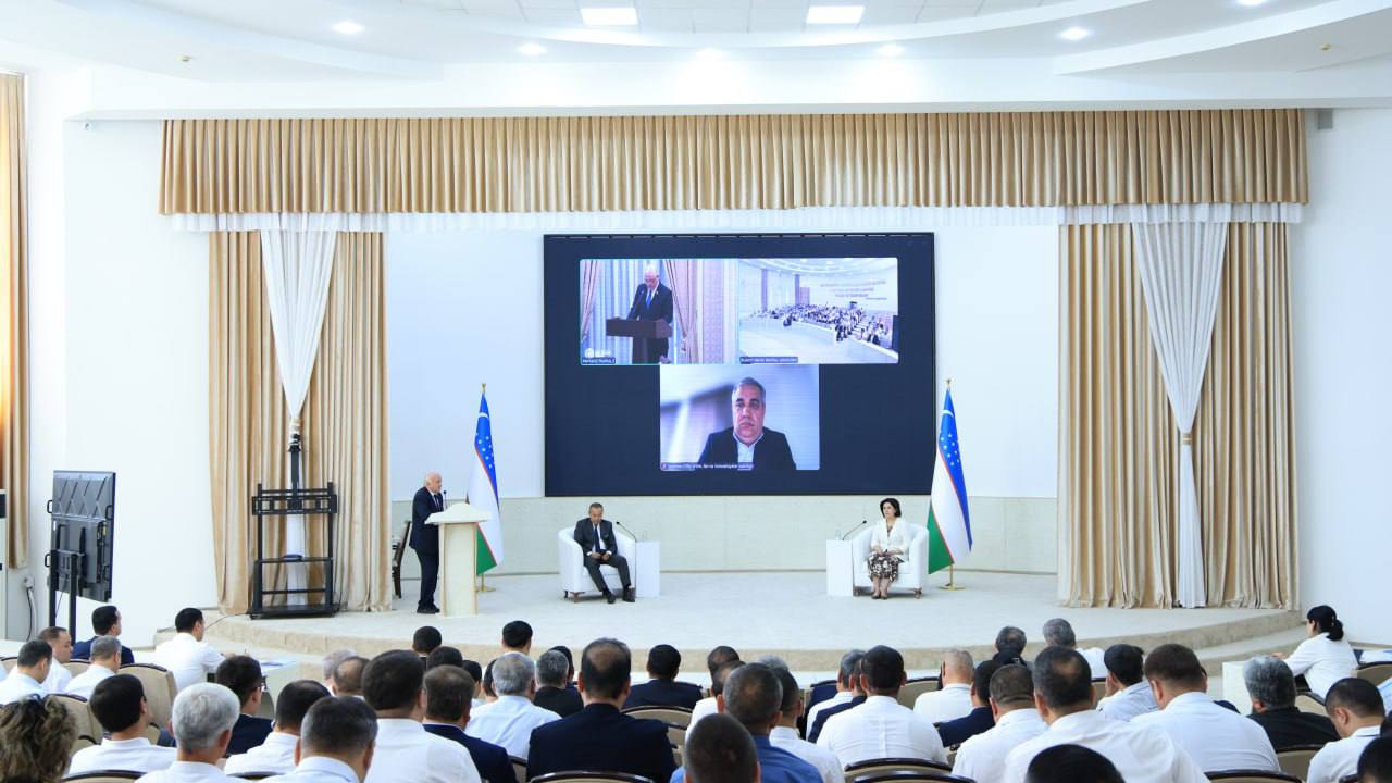 UrDPI REKTORI V.B. BUXORO DAVLAT TEXNIKA UNIVERSITETIDA ILM-FAN VA INNOVATSIYALAR BO‘YICHA RESPUBLIKA O‘QUV-SEMINARIDA ISHTIROK ETMOQDA 