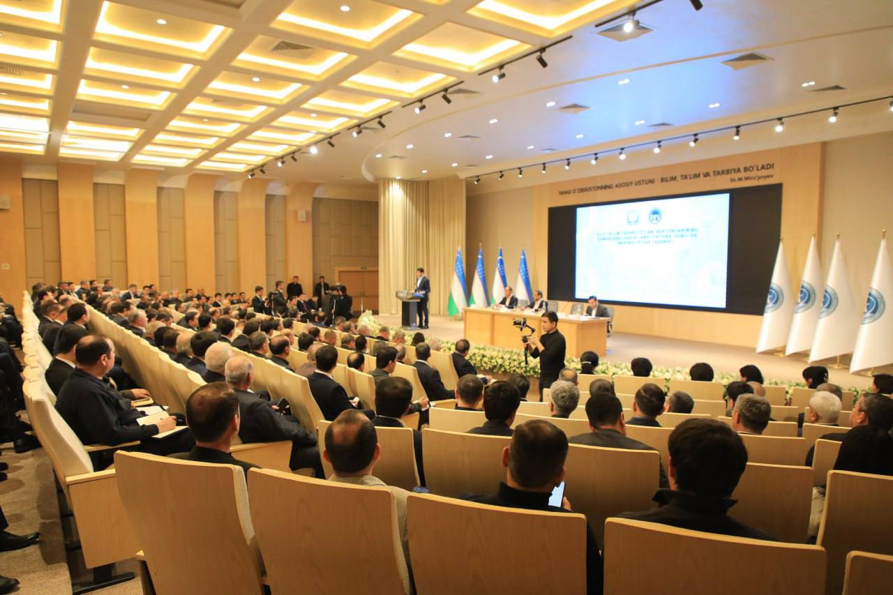 TODAY, IN THE CITY OF SAMARKAND, AT THE SAMARKAND STATE UNIVERSITY OF ARCHITECTURE AND CONSTRUCTION, A MEETING WAS HELD WITH THE PARTICIPATION OF ALL RECTORS OF THE REPUBLIC, DEDICATED TO DISCUSSING A DRAFT DECREE AIMED AT ADVANCING THE SPHERE OF HIGHER EDUCATION, SCIENCE, AND INNOVATION TO A NEW STAGE.