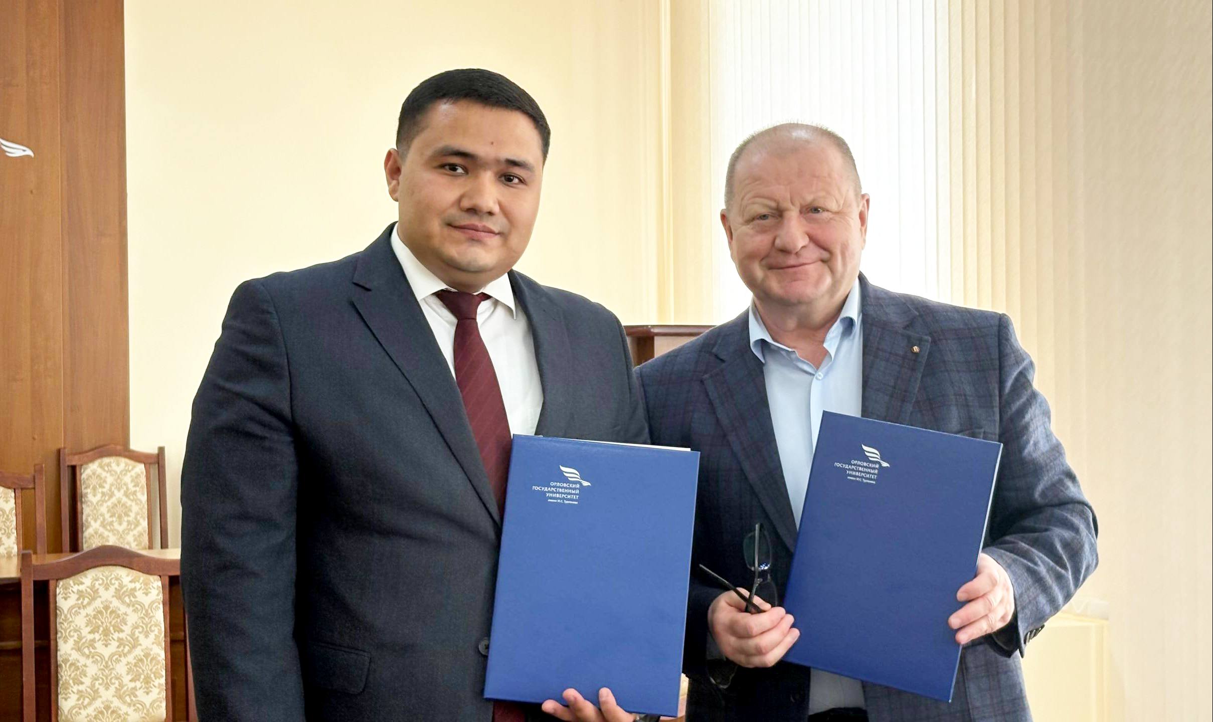 A MEMORANDUM OF COOPERATION WAS SIGNED BETWEEN UrSPI AND ORYOL STATE UNIVERSITY NAMED AFTER I.S. TURGENEV