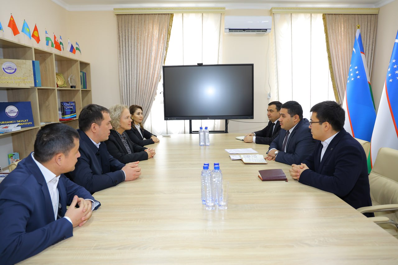 СОСТОЯЛАСЬ ВСТРЕЧА МЕЖДУ ОТВЕТСТВЕННЫМИ ЛИЦАМИ ГОСУДАРСТВЕННОГО УрГПИ И ОСНОВАТЕЛЕМ ФРАНЦУЗСКОГО ПРОЕКТА «KOKORO LINGUA».