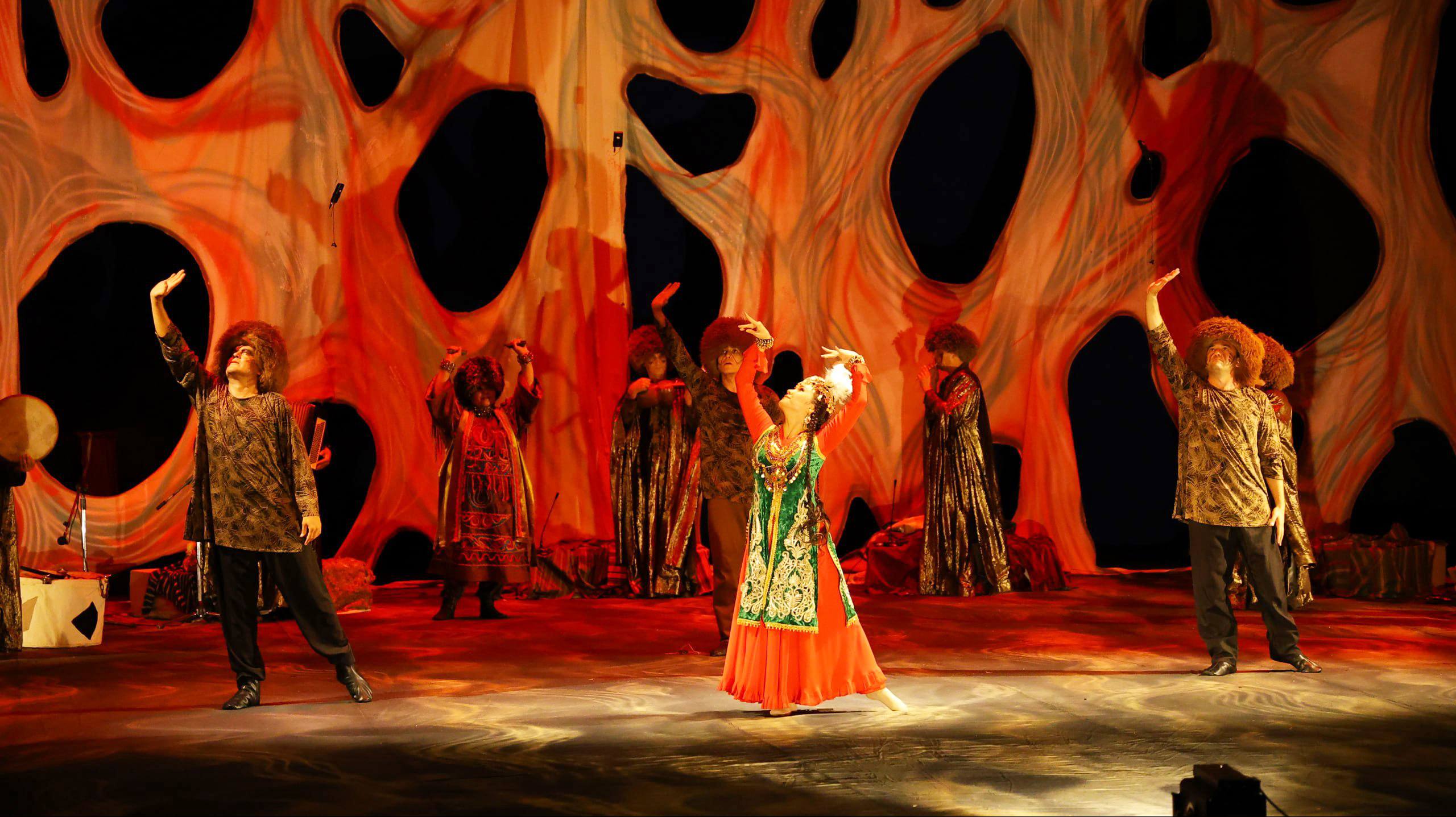TEATR — MA’NAVIYAT VA IBRAT MASKANI!