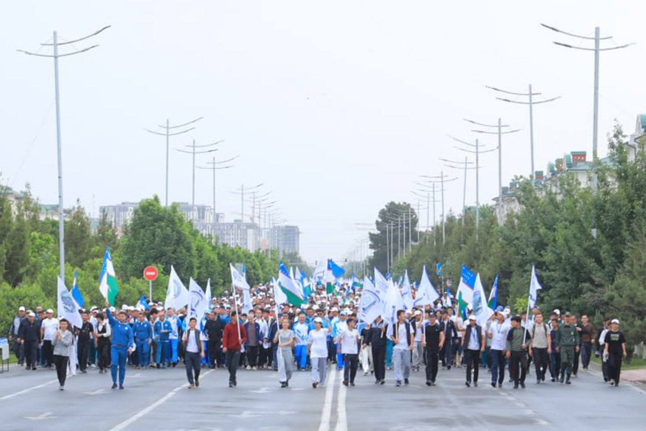 TERMIZDA REKTORLAR MARAFONI: SALOMATLIK SARI O‘N MING QADAM