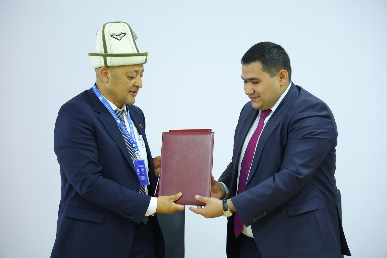 UrDPI VA K.SH.TOKTOMAMATOV NOMIDAGI XALQARO UNIVERSITET O‘RTASIDA HAMKORLIK MEMORANDUMI IMZOLANDI