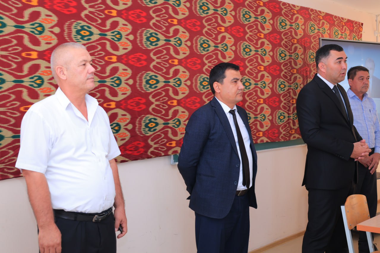 URGANCH DAVLAT PEDAGOGIKA INSTITUTI YOSHLAR MASALALARI, MAʼNAVIY-MAʼRIFIY ISHLAR BO‘YICHA BIRINCHI PROREKTORI DAVRONBEK YUSUPOV FILOLOGIYA VA TARIX FAKULTETINING 1-KURS TALABALARI BILAN UCHRASHDI;urspi;urspi.uz;