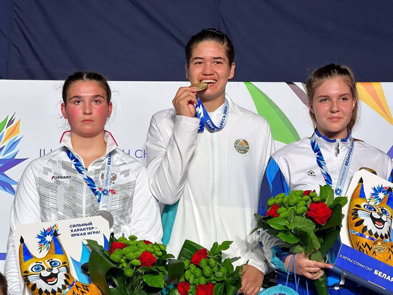 II MDH O‘YINLARIDA TALABAMIZ OLTINOY SOTIMBOYEVA SHOHSUPANING ENG YUQORI POGʻONASIGA KOʻTARILDI VA OLTIN MEDAL SOHIBASIGA AYLANDI