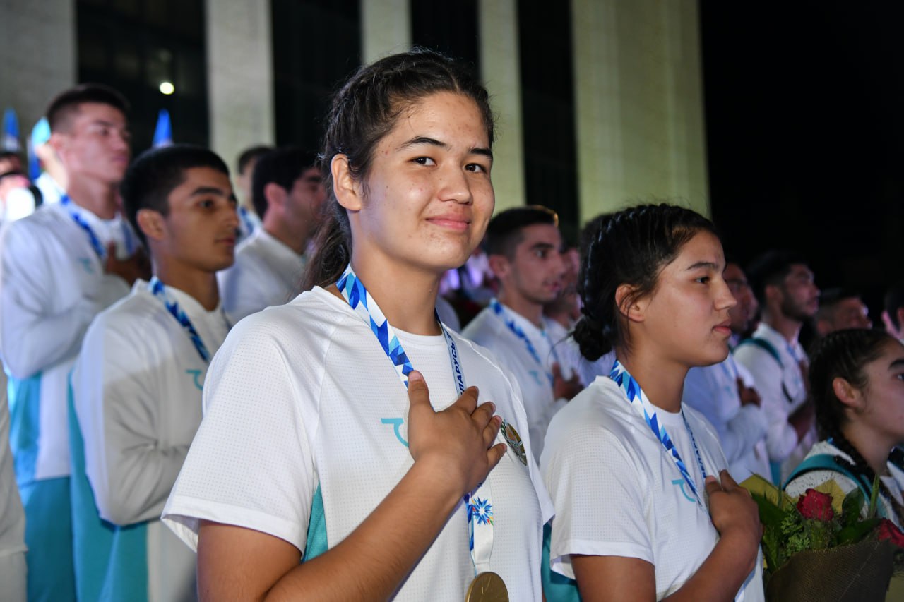 SPORTS DELEGATION OF UZBEKISTAN, PARTICIPATED IN THE II CIS GAMES HELD IN BELARUS, WERE GREATLY MET IN TASHKENT.