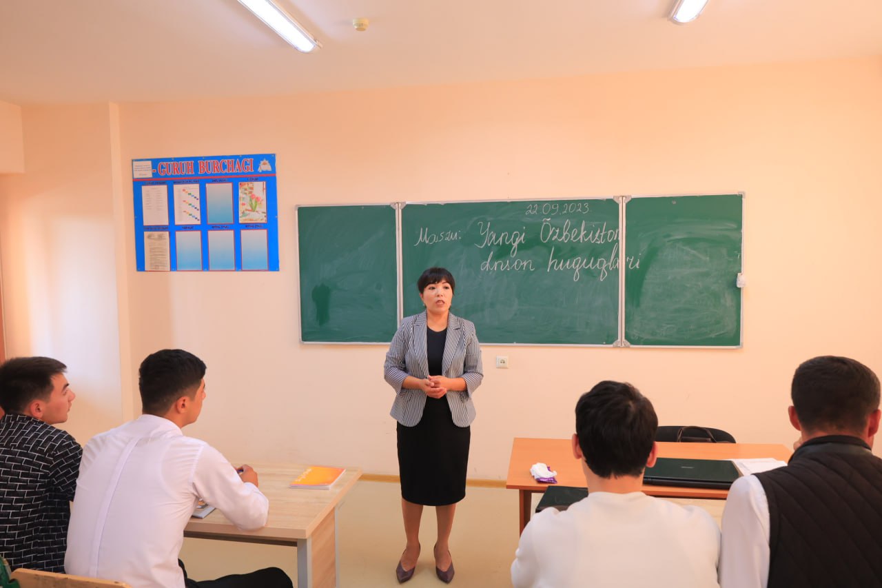 URGANCH DAVLAT PEDAGOGIKA INSTITUTI FILOLOGIYA VA TARIX FAKULTETI MILLIY G‘OYA VA FALSAFA KAFEDRASI MUDIRI SHAXLO SAMANOVA  TOMONIDAN JISMONIY MADANIYAT YO‘NALISHINING 1-KURS TALABALARIGA  “YANGI O‘ZBEKISTON VA INSON HUQUQLARI” MAVZUSIDA SEMINAR MASHG‘ULOTI O‘TKAZILDI. 