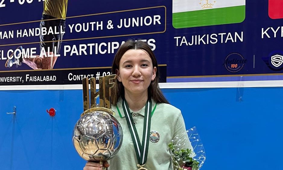 URGANCH DAVLAT PEDAGOGIKA INSTITUTI TALABASI SEVINCH ERKABOYEVA O‘ZBEKISTON RESPUBLIKASI YOSHLAR SIYOSATI VA SPORT VAZIRLIGI TOMONIDAN "XALQARO TOIFADAGI SPORT USTASI" SHARAFIGA MUNOSIB KO‘RILDI.;urspi;urspi.uz;