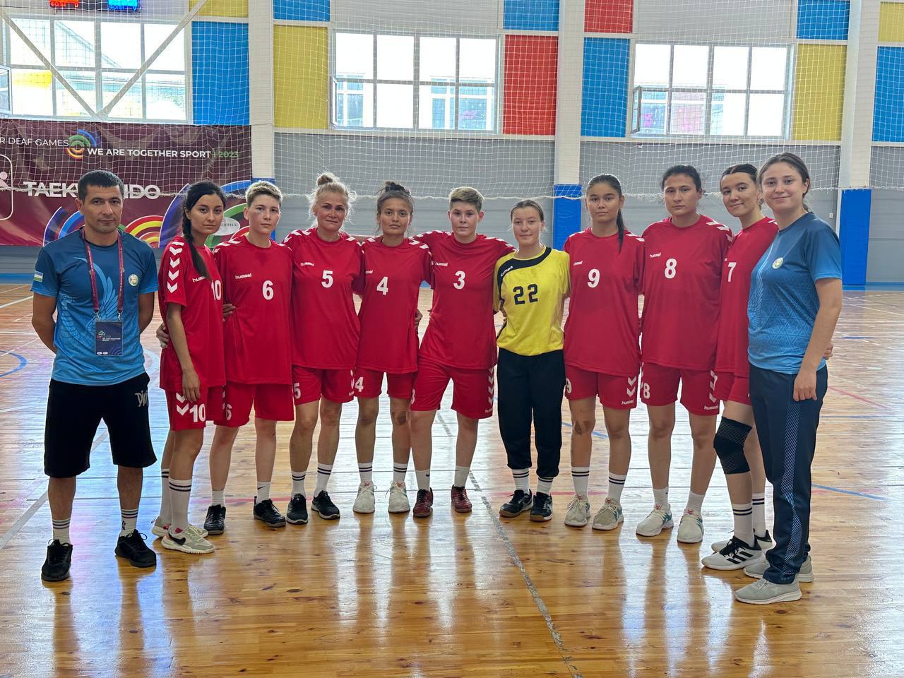 TALABAMIZ ROSSIYA FEDERATSIYASIDAGI SURDLIMPIADA O‘YINLARI SHOHSUPASINING “KUMUSH” POG‘ONASIDA;urspi;urspi.uz;