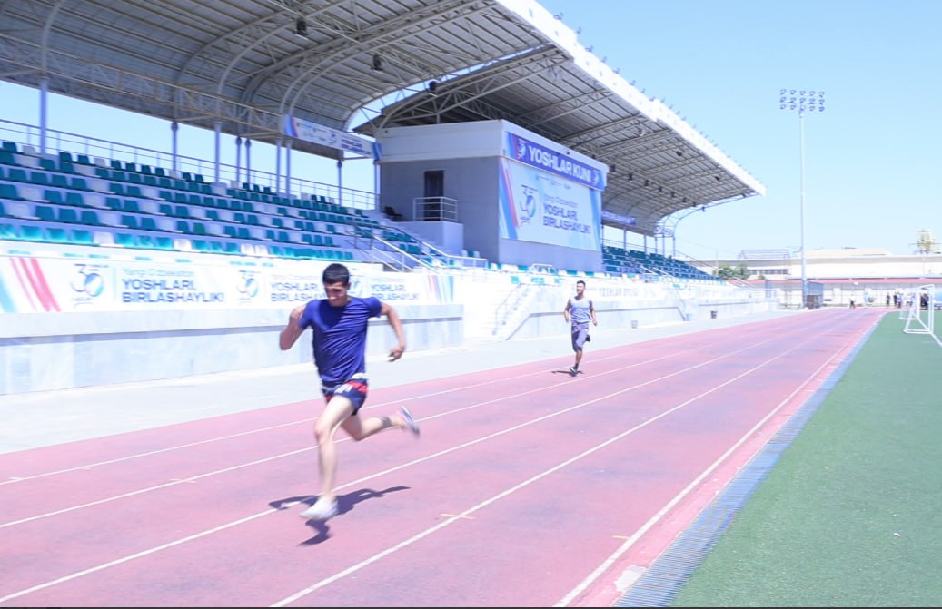 IN PHYSICAL EDUCATION AT THE URGENCH STATE PEDAGOGICAL INSTITUTE ARE TESTED AT THE YUNOST SPORTS COMPLEX.