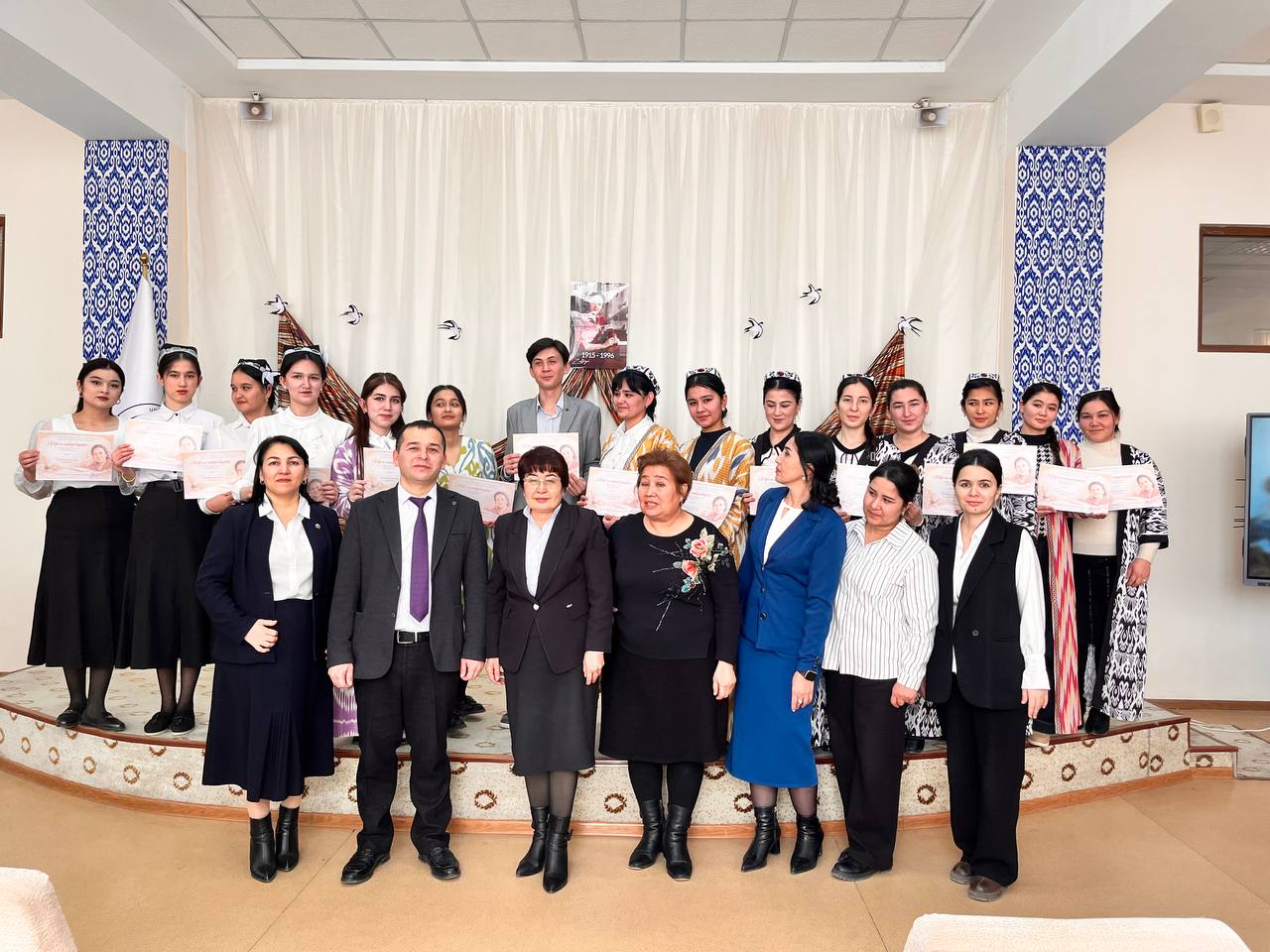 Состоялось мероприятие, посвящённое дню рождения узбекской поэтессы Зульфии